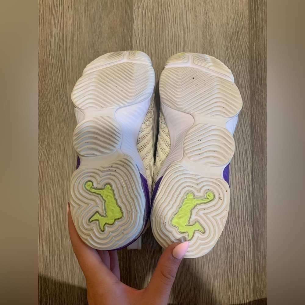 Buzz light year Nike air Jordan’s​​​​​​​​​​​​​​​​​​​​​​​​​​ - Picture 9 of 11